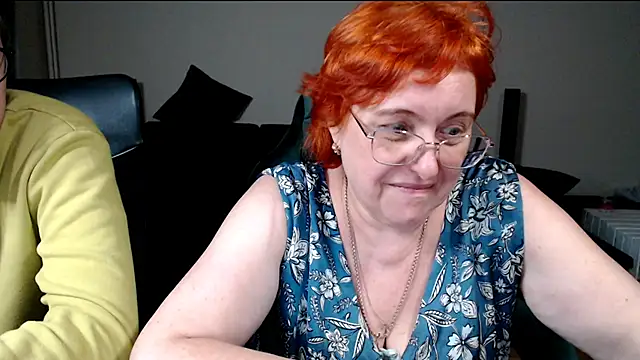 Chatroom XXX en direct de JoannaAndNeighbour