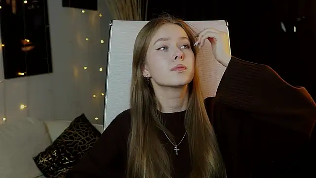 EveMundie élő XXX-chatje