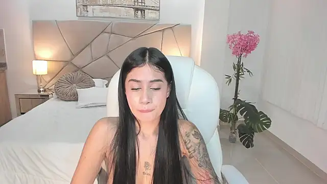 miranda_crawfor Chat XXX live