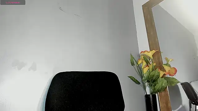 SophieW1 Chat XXX live