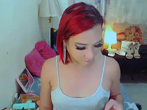 Pokazy przed kamerką – MY_GREATLOLLIPOP