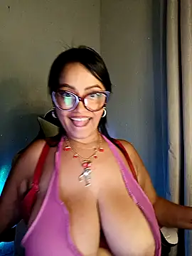 Chatroom XXX en direct de Yameil