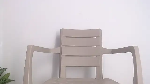 drake_brwon_23 Live XXX Chat