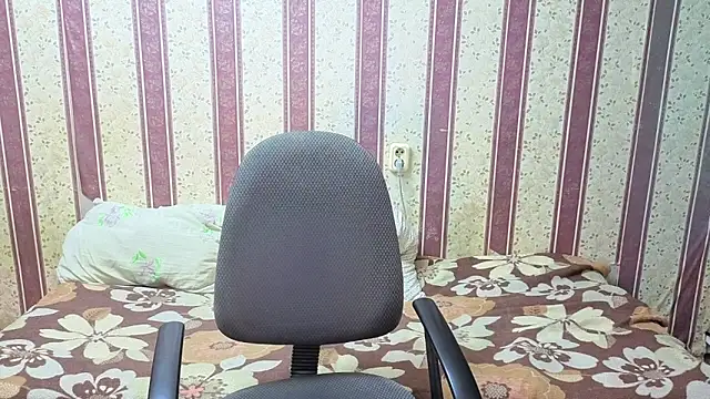 darienlarge Chat XXX live