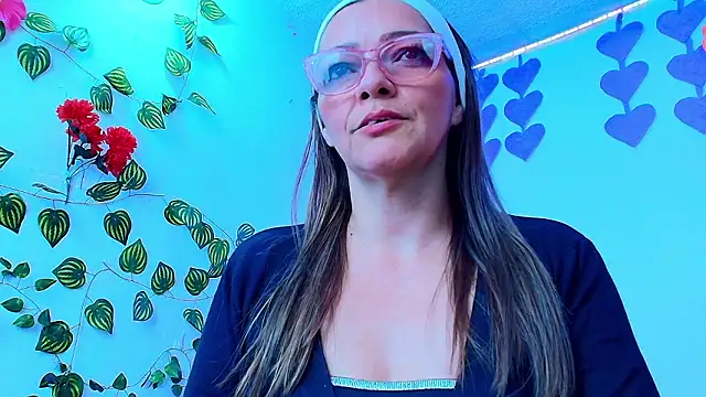 แชท XXX สดของ Carol_Miss2