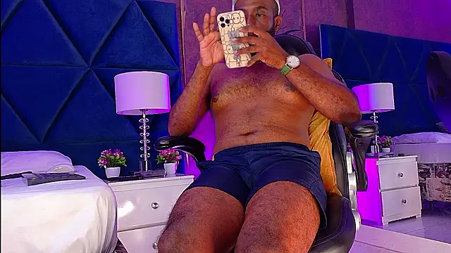 Malik_Wakanda Chat XXX live