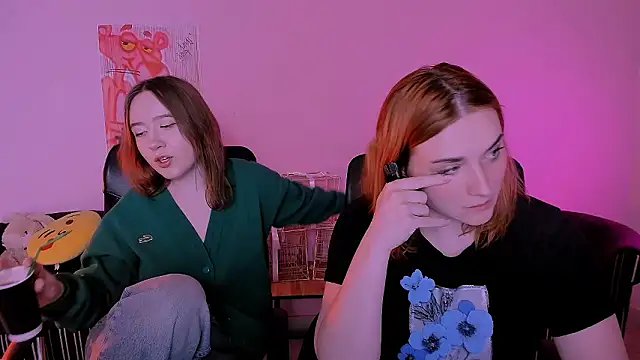 Webkamerová show casey_meow_