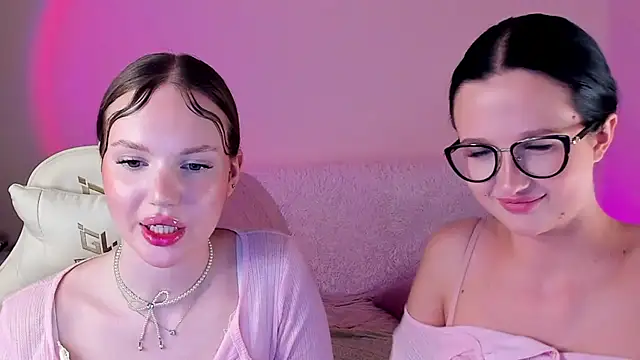 MishkaMe Adlı Modelin Canlı XXX Sohbeti