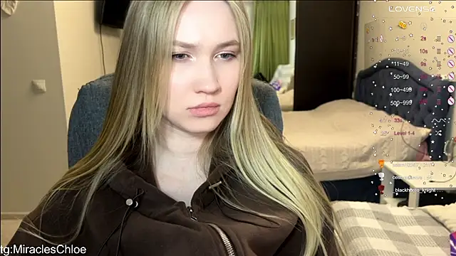 ChloeMillerMeow Adlı Modelin Canlı XXX Sohbeti