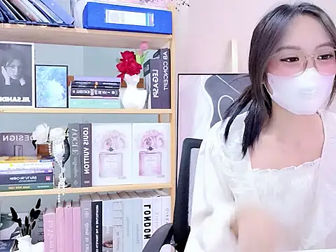 دردشة Lush-Office الجنسية المباشرة