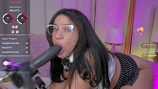 AriaJonnes_ Adlı Modelin Canlı XXX Sohbeti