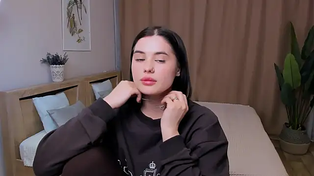 lil_angel_ Adlı Modelin Canlı XXX Sohbeti