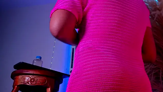 Chatroom XXX en direct de Tiffany_deluxe