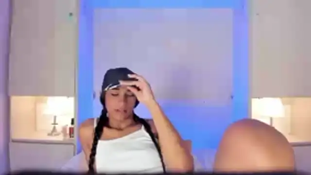 AnahiCollins' Live XXX Chat