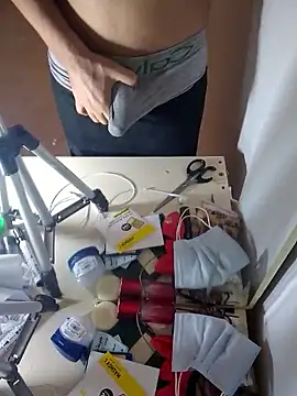 eroer20: вебкам-шоу