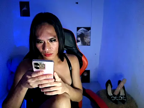 Savana_Maison Adlı Modelin Web Kamerası Şovu