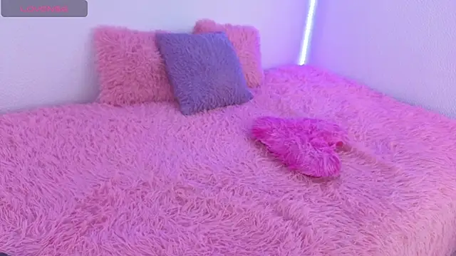 hime_ko Adlı Modelin Canlı XXX Sohbeti