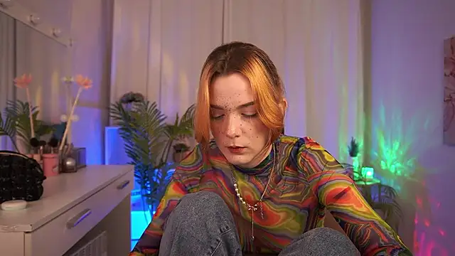 AvaRyder Adlı Modelin Canlı XXX Sohbeti