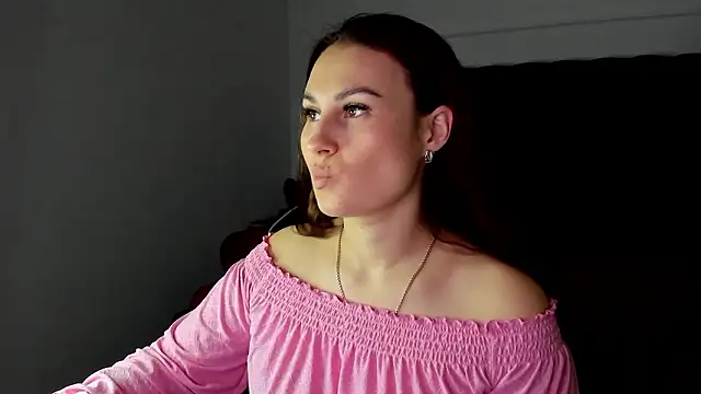 Chat XXX en directo de NoraFoxes