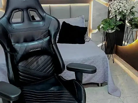 VenomDoll_ Adlı Modelin Canlı XXX Sohbeti