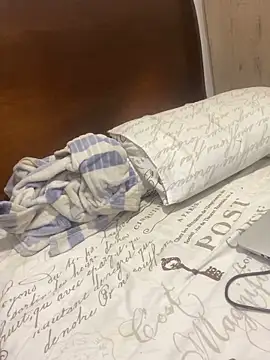 MOONSTONE2020 Adlı Modelin Canlı XXX Sohbeti