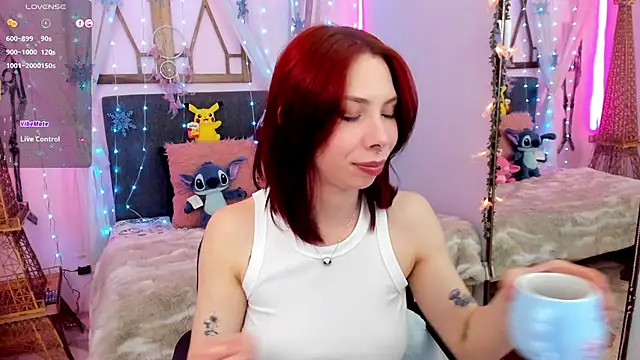 Chatroom XXX en direct de laura_olssen