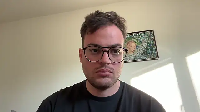 Show modela meexmuc1 na web-kameri