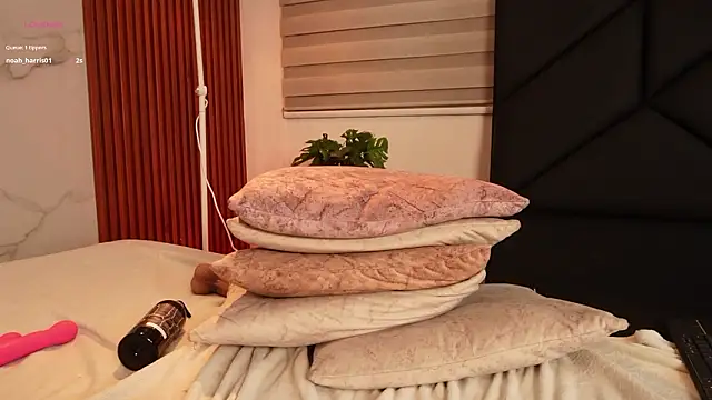 SophieCollins_1のウェブカメラショー