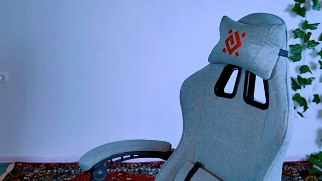 Chatroom XXX en direct de LadyLolipop_