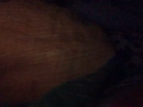 Pokazy przed kamerką – pleasedontpressaredburton