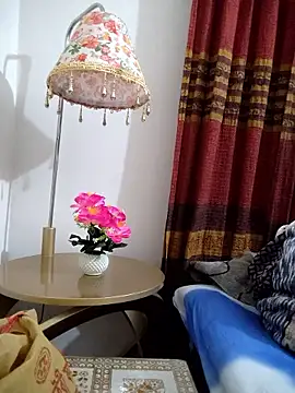 Tanha18 Chat XXX in diretta