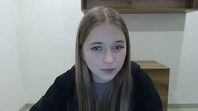 دردشة SweetBellaa_ الجنسية المباشرة