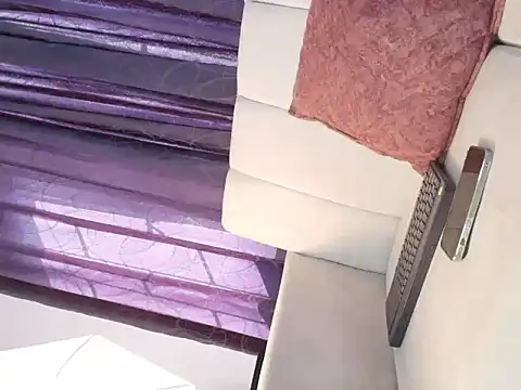 Živý XXX chat Nina_Messyy