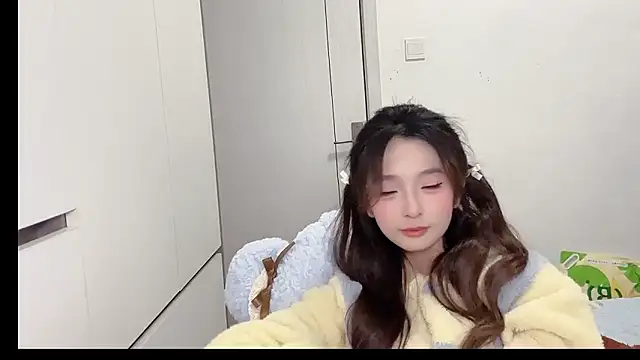 دردشة 1X-NanNan الجنسية المباشرة