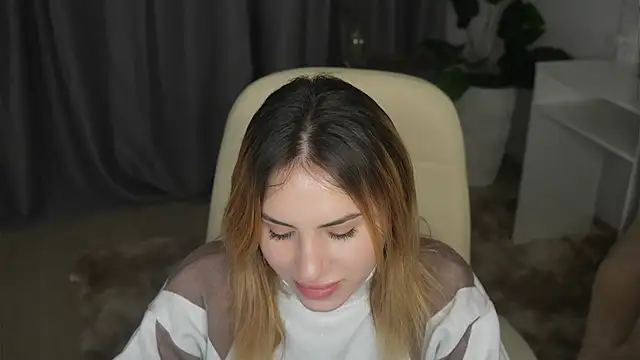 دردشة ArianaOchoa الجنسية المباشرة