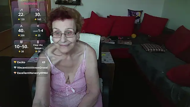 دردشة HeisseomaOriginal الجنسية المباشرة