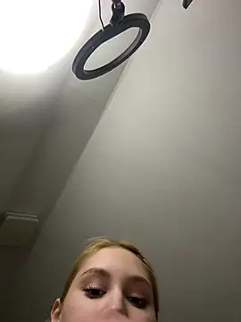 Layla001 Chat XXX live