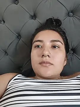 Hellen_Alex Live XXX-chat