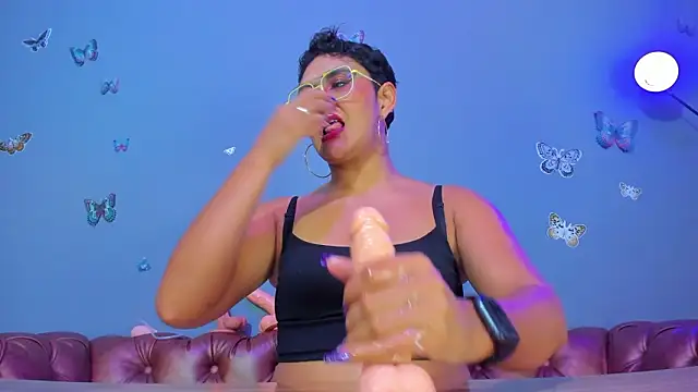 Kaira_mosse Live XXX Chat