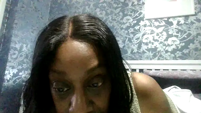 Ebony-SultryX Live XXX-chat