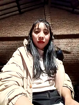 emaame68 Live XXX Chat