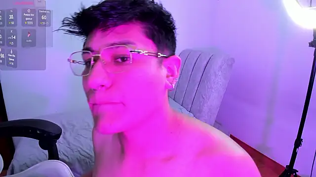 Theo_Rowan Chat XXX live