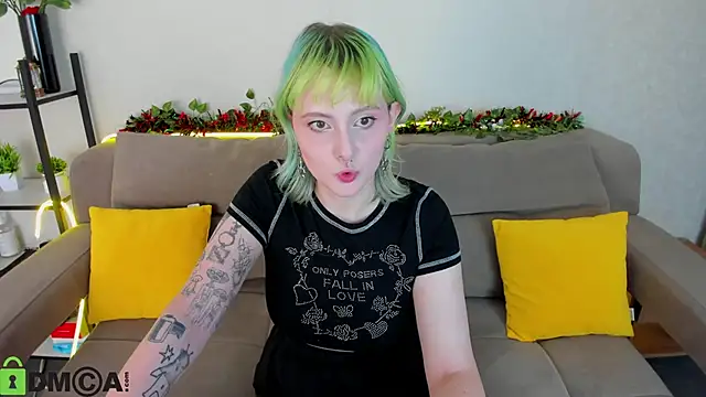 Roziett_Belle Adlı Modelin Canlı XXX Sohbeti