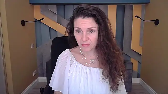 EllaLong Live XXX-chat