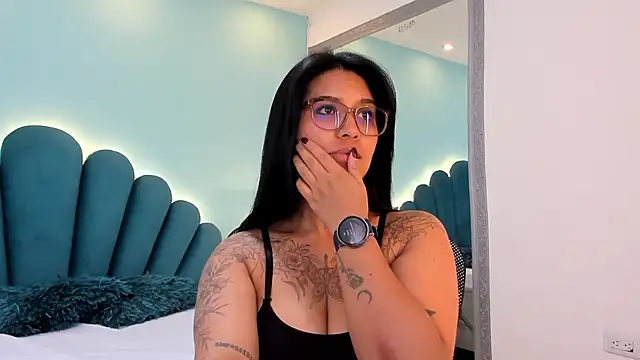 sharlott18 Live XXX-chat