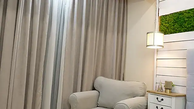 Živý XXX chat IsabellaMysty