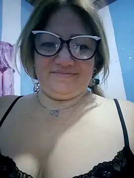 Carlotaazul webkamerás műsora