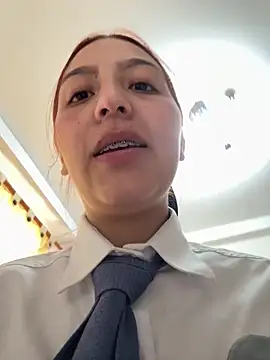 Emily-7_ Live XXX-chat