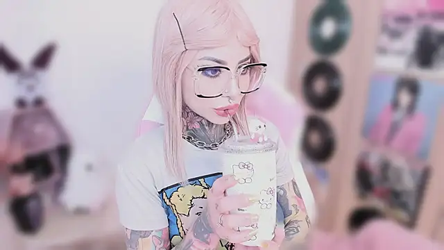 NikkiRamone 라이브 XXX 채팅