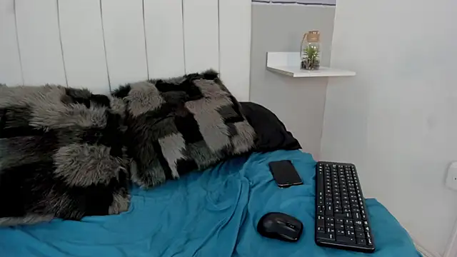 SophieeMoore Live XXX-chat